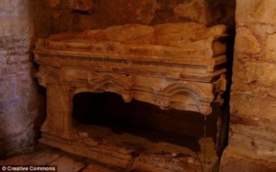 У Туреччині знайшли можливі останки святого Миколая (ФОТО)