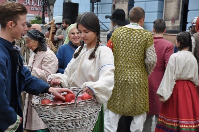 День міста у Чернівцях відкрили історичним "екшеном" (ФОТО)