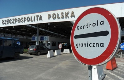 Польща не планує відновлювати малий прикордонний рух з Росією