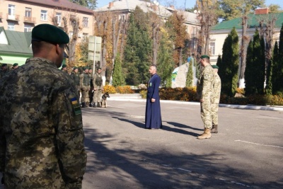 До Чернівців прибула група курсантів для посилення контролю на кордоні (ФОТО)