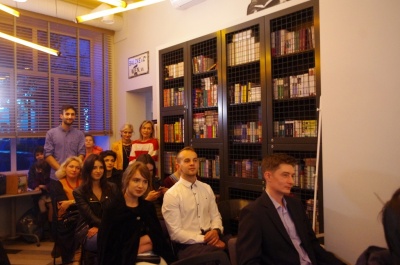 У Чернівцях провели благодійний літературний вечір (ФОТО)