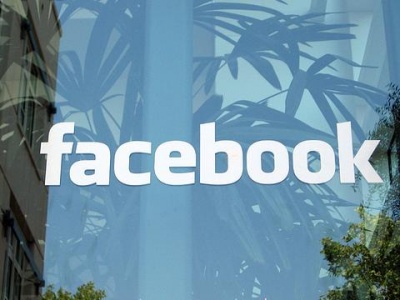 Facebook тестує ідею відокремлення комерційних постів від особистих