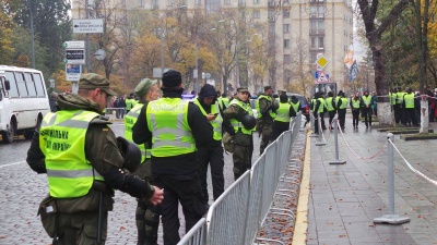 Заступник Кличка пропонує учасникам акції під Радою прибрати намети з дороги