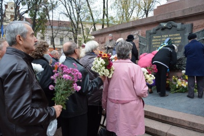 У Чернівцях відзначили річницю визволення України від фашистських загарбників