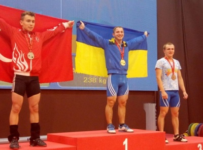 Буковинець став чемпіоном Європи з важкої атлетики