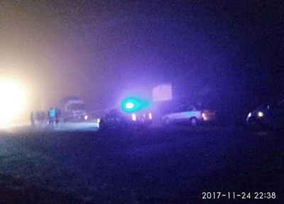 На Буковині вантажівка насмерть збила юнака (ФОТО)