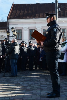 У Чернівцях 74 поліцейські урочисто склали присягу (ФОТО)