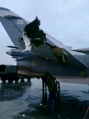 У мережу виклали фото пошкоджених російських літаків на авіабазі у Сирії