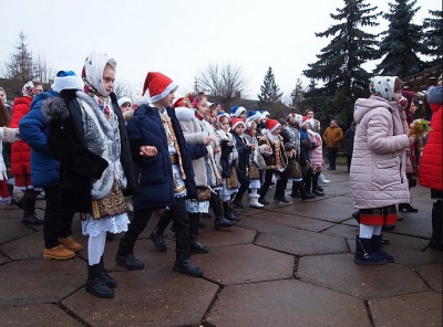 У райцентрі на Буковині відбулися "Різдвяні зустрічі" (ФОТО)