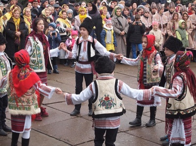 У райцентрі на Буковині відбулися "Різдвяні зустрічі" (ФОТО)