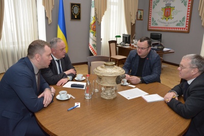 Мер Чернівців провів зустріч з Послом України в Румунії
