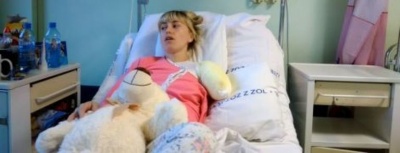 Українка стверджує, що втратила руку через роботу на пральні в Польщі