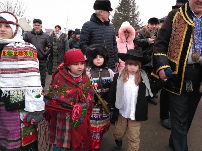 У Вашківцях на Буковині почали святкувати Маланку (ФОТО)