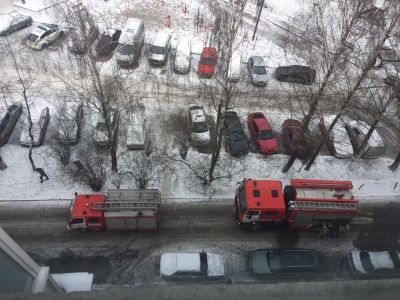 У Чернівцях рятувальники погасили пожежу в багатоповерхівці: на 9 поверсі горіла електрощитова