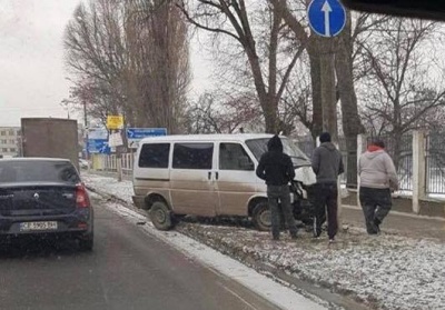 Прощання з Василем Морозом і подробиці затримання спортсменів-рекетирів. Найголовніші новини Буковини за минулу добу