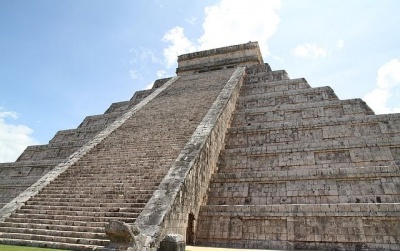 Вчені розкрили таємницю загибелі цивілізації ацтеків 