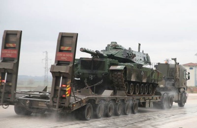 Туреччина стягує війська до кордону з Сирією