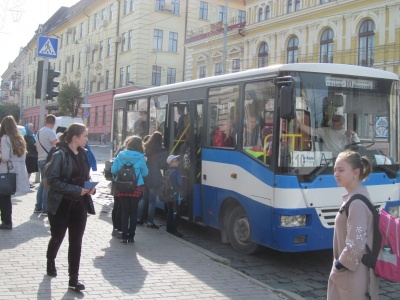 «Тест-драйв» «уживаних» тролейбусів і вечір пам’яті Кузьми. Головні новини Буковини 2 лютого