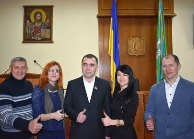 У Чернівецькій обласній раді склав присягу новий депутат