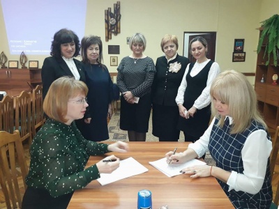 Управління освіти Чернівців підписало угоду про співпрацю з колегами із Кишинева