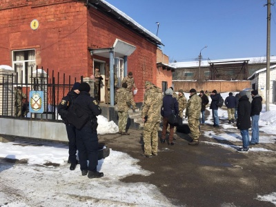 З Чернівців на навчання до Рівненської області відправили 36 резервістів (ФОТО)