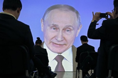 Путін розповідає, що Росію змусили анексувати Крим