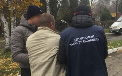 У Чернівцях засудили посередника у справі отримання хабара депутатом міськради