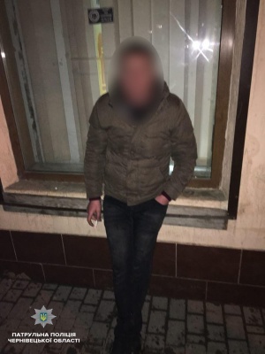 У Чернівцях небайдужі повідомили поліції про нетверезого водія