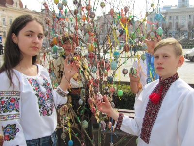 У Чернівцях відкрилася Великодня виставка дитячих робіт (ФОТО)