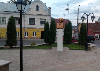 У Чернівцях встановлять пам'ятний знак письменниці Розі Ауслендер