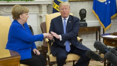 Меркель обговорила з Трампом ситуацію в Україні
