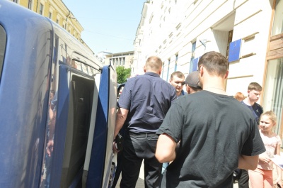 У Чернівцях правоохоронці затримали заступника міського голови Середюка (ФОТО)