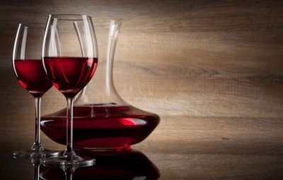 Як червоне вино впливає на здоров'я чоловіків
