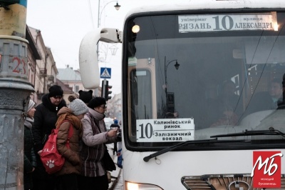 Каспрук заявив, що сьогодні перевізники вимагали у нього негайного підняття тарифів