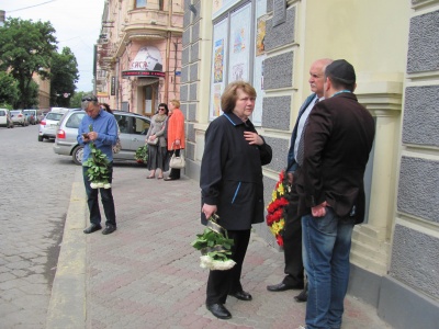 «Не відмовляв порадою ні євреям, ні православним»: у Чернівцях попрощалися з рабином  Ноахом Кофманським - фото