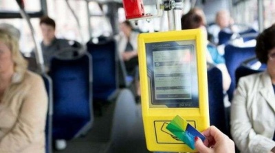 Електронному квитку бути: пасажири в Чернівцях оплачуватимуть проїзд без готівки