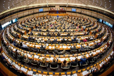 Європарламент схвалив надання Україні мільярдної допомоги