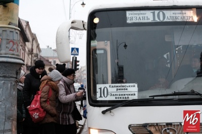 У Чернівцях сьогодні змінюється рух маршруток: детальна схема