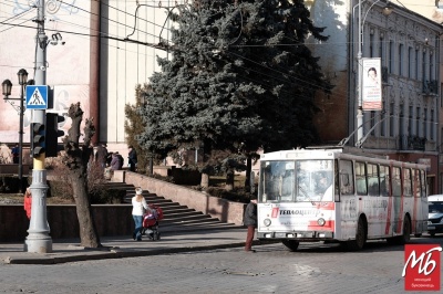 Зміна руху маршруток: у Чернівцях збільшиться кількість тролейбусів на рейсах