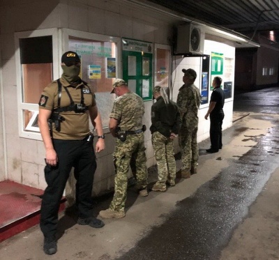 Хабар на митниці і трагічна ДТП зі школярем. Головні новини Буковини 20 червня