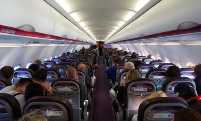 Wizz Air скасував можливість безкоштовного перевезення ручного багажу 