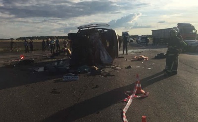 ДТП з маршруткою, іномаркою та вантажівкою на Рівненщині: троє людей загинуло на місці
