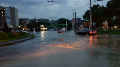 Стихія на Буковині. Поліція закликає жителів без потреби не виходити на вулицю