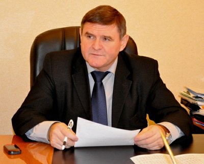 Не Каспруком єдиним: кого з мерів українських міст депутати відправляли у відставку