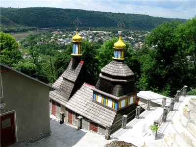 Невідома Буковина: монастир, в якому ченці ховались від переслідувань