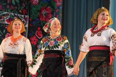 У Чернівцях завершився фольклорний фестиваль «Буковинські зустрічі»