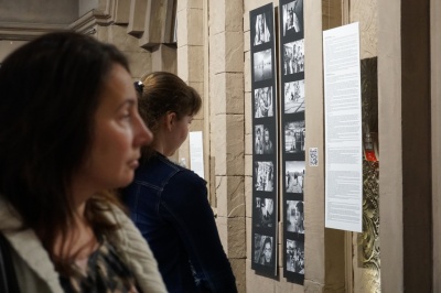 У Чернівцях відкрили фотовиставку історій, про які заборонено говорити