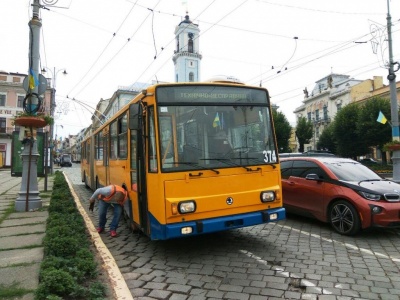 Закупівля тролейбусів та розшук юної дівчини. Головні новини Чернівців за 5 липня