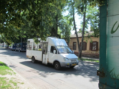 Чернігів-Чернівці: де пасажирам краще їздити, порівняли журналісти