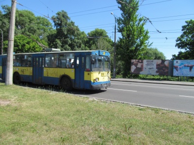 Чернігів-Чернівці: де пасажирам краще їздити, порівняли журналісти